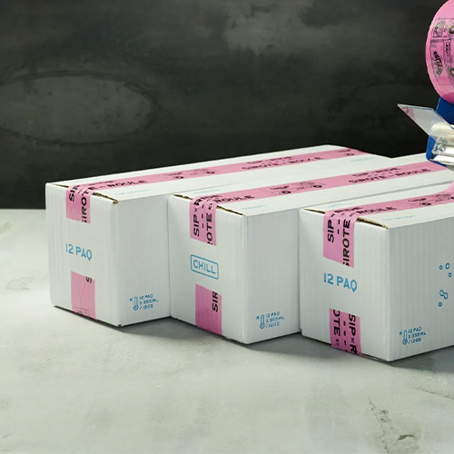 plain white shipping boxes